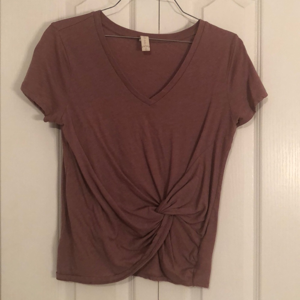 Pink/Red knotted v-neck Altar’d State shirt